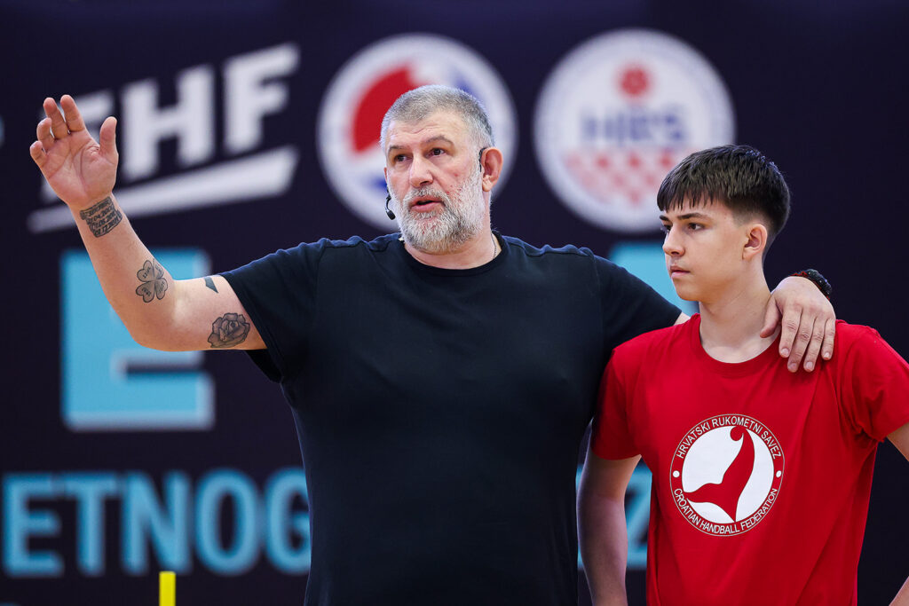 Nenad Puljezević and Ivan IVELJIĆ, Mastercoach HRS, 48. Središnji seminar trenera HRS – a, Zagreb, od 17. do 19. siječnja 2025., Zagreb, Hrvatska, 18.01.2025., Mandatory Credit © Jozo Cabraja / kolektiff